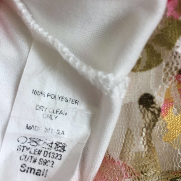 Dainty Hooligan Off Shoulder Tunic Dress Size S Roses Floral Lace Overlay Lined - Picture 8 of 13